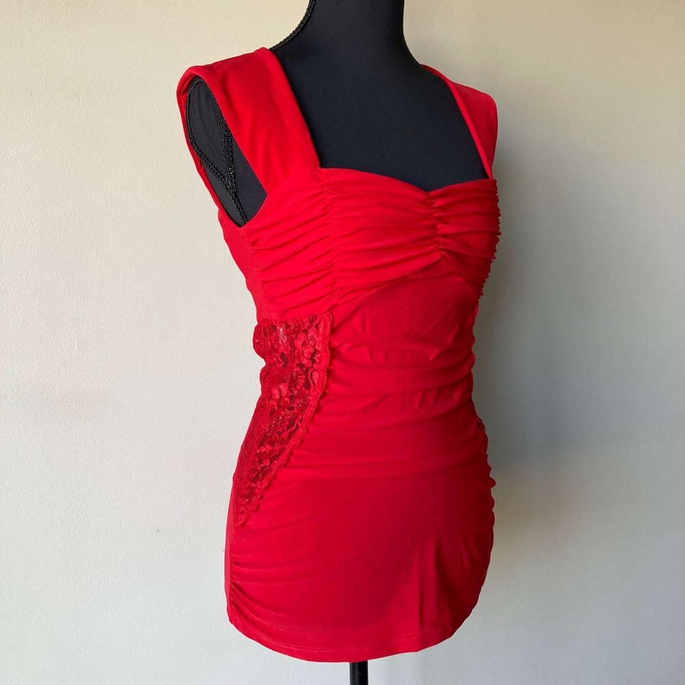 Wet Seal Red Ruched Lace Side Cutout Back Top T6608 Womens Medium NEW